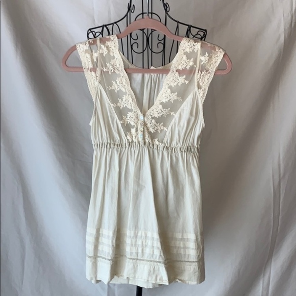 Energie | Sleeveless Lace Top - Picture 6 of 6